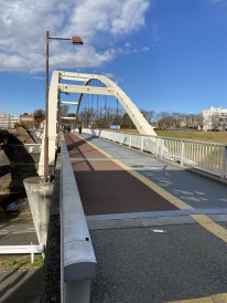 理科大と運河駅結ぶ橋