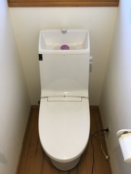 トイレクリーニング前