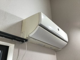 室内機側面