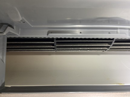 洗浄前の送風ファン