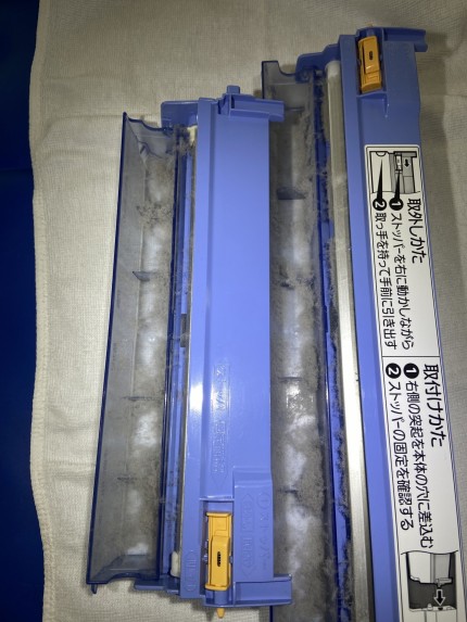 ダストボックスの埃